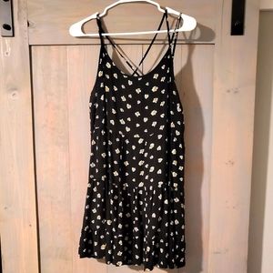 Daisy print F21 shift mini dress, criss-cross tie-back detailing